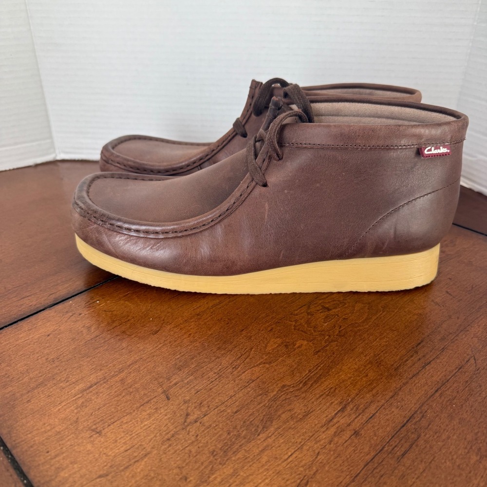 Clarks Collection Stinson Hi Mens Brown Oily Leather Chukka Boots Size 10 M